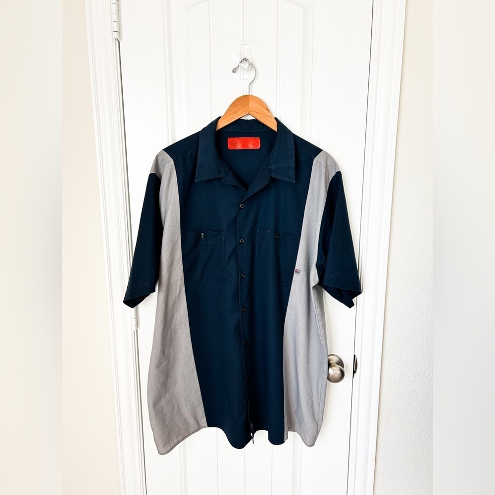 Vintage Men’s Dickies Workwear Color Block Button Down Shirt Navy Grey 2XL